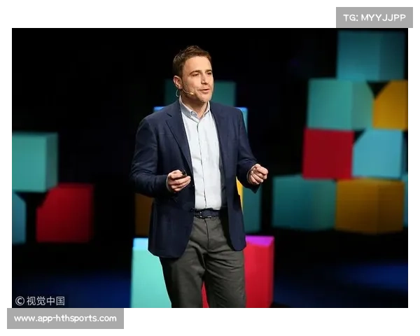 克拉克带动联盟26.5%商业收入,狂热队估值飙升至3.4亿美元